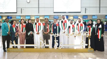 فعاليات احتفالية.. مطار دبي يستقبل المسافرين القادمين من دولة الكويت بمناسبة وطنية